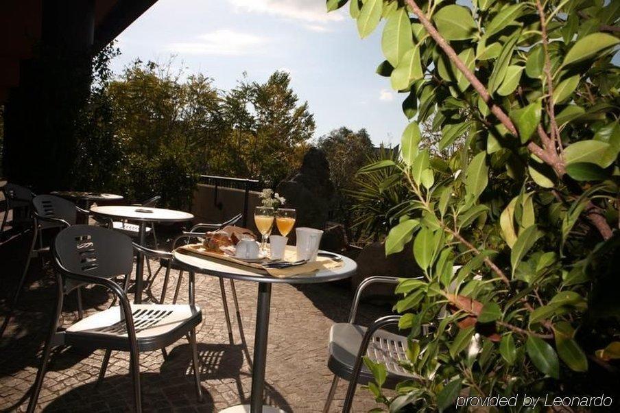 Sotel Nomentana Roma Restaurang bild