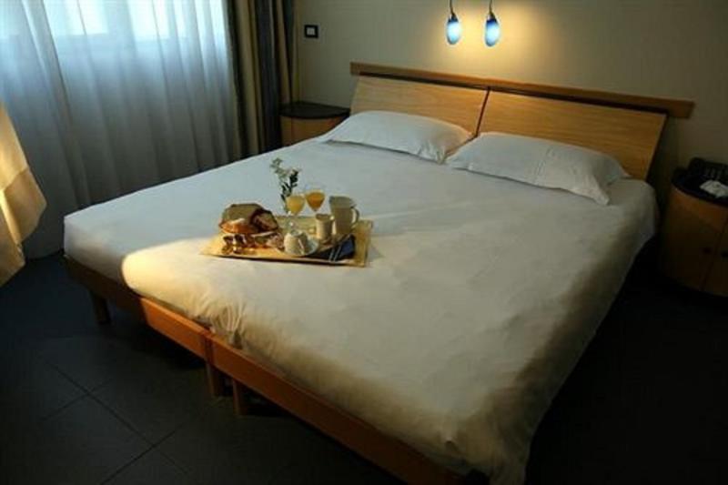 Sotel Nomentana Roma Rum bild